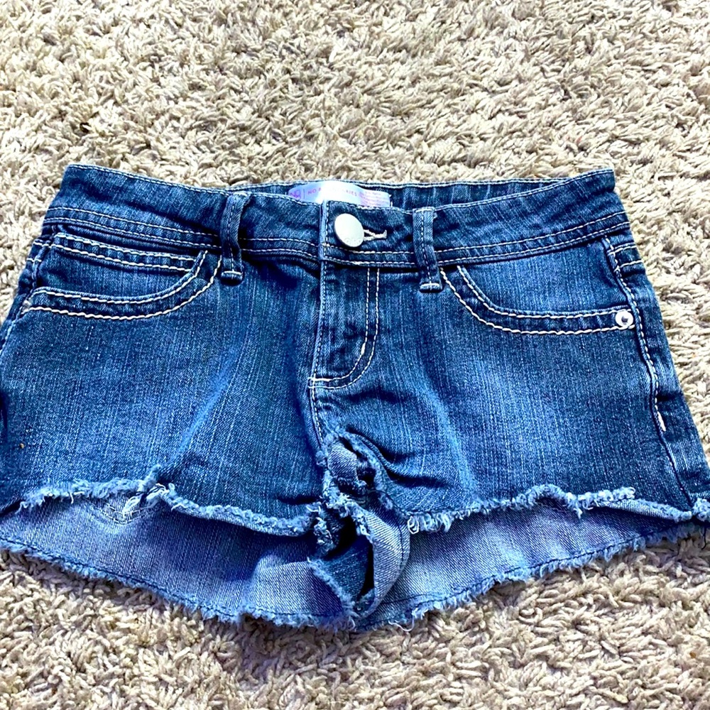 Jean shorts *short shorts*